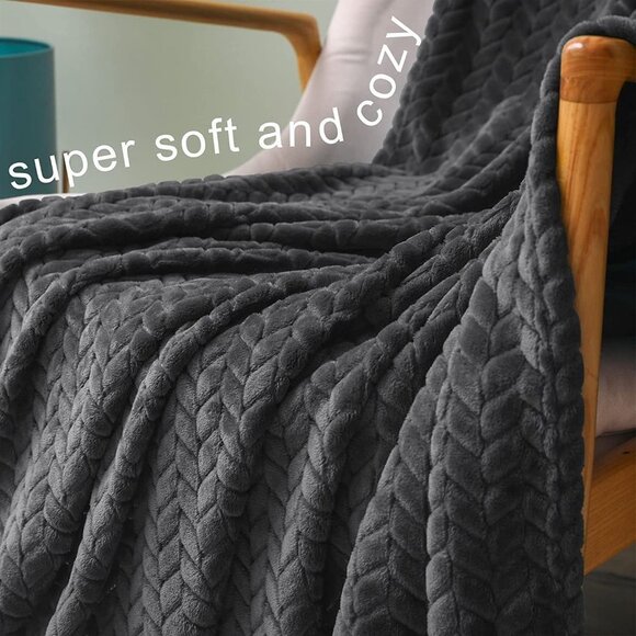 Dark Grey Knit Jacquard Weave Pattern Decorative Warm Flannel Couch Cozy Blanket - Picture 5 of 16